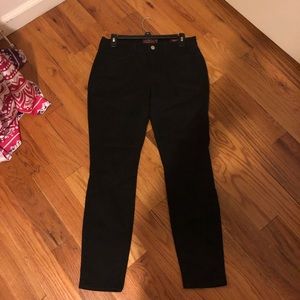 Basically New Lucky Brand Black Skinny Jeans